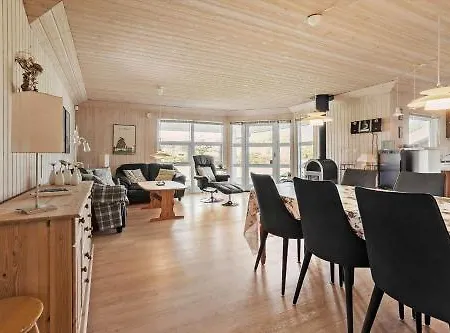 Fy130-middelfart-stjernevej-117 Semesterbostad